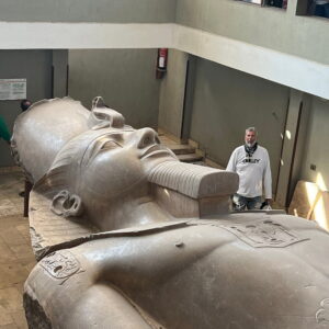 Cairo: Memphis, Dahshur Pyramids, and National Museum Tour
