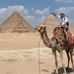 Cairo: The Great Pyramid, Egyptian Museum & Bazaar Experience
